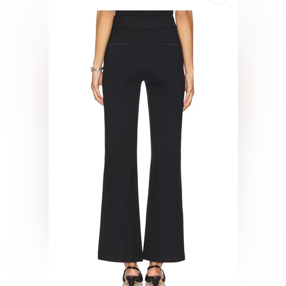 Spanx High Rise Flare The Perfect Pant Classic Black Seamed Flare Leg Sz MP *X21 - Picture 2 of 5